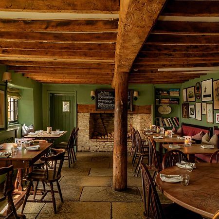 The Bell Inn เล็คเลด ภายนอก รูปภาพ